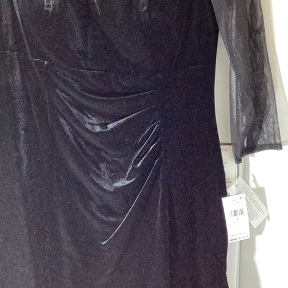 Alex Evenings 8191951 - Embellished Sheer Quarter Sleeve Evening Gown - Picture 7 of 10